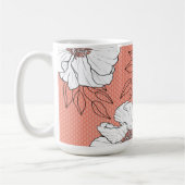 Personalized Elegant White Florals on Coral Kaffeetasse (Links)