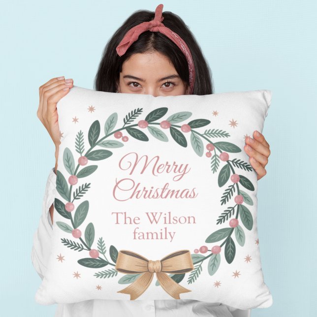 Personalized Family Christmas Wreath Kissen (Von Creator hochgeladen)