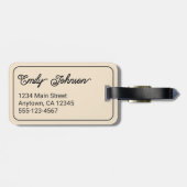 Personalized Family Name in Elegant Script Beige Gepäckanhänger (Rückseite horizontal)
