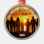 Personalized Family Reunion Photo 2025 Christmas Ornament Aus Metall (Vorne)