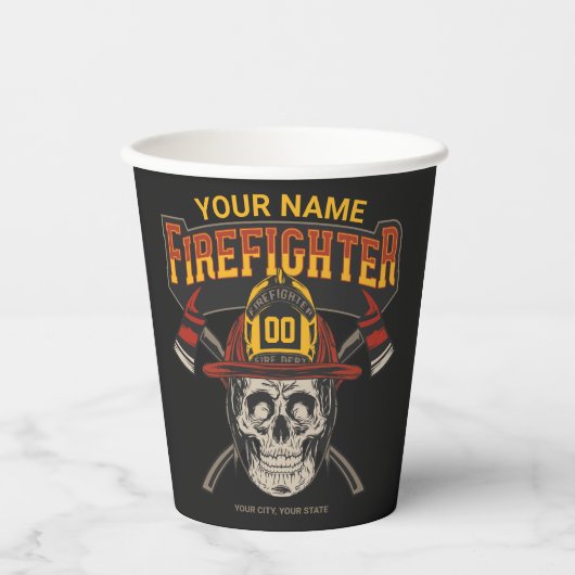 Personalized Fireman Skull Helmet Achse Firefighte Pappbecher (Vorderseite)