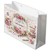 Personalized Floral Gift Bag With Custom Name Große Geschenktüte (Vorderseite Schrägansicht)
