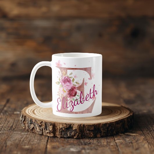 Personalized Floral Initial Mug – Letter E Kaffeetasse