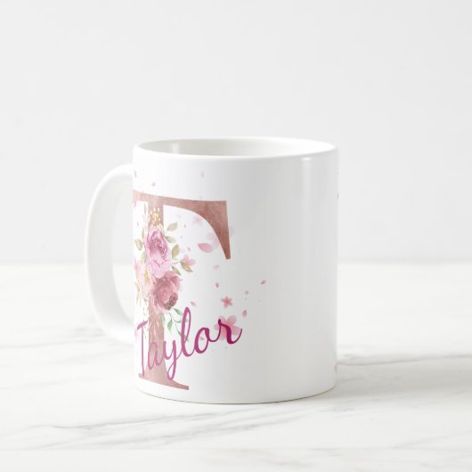 Personalized Floral Initial Mug – Letter T Kaffeetasse (Vorderseite Links)