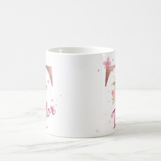 Personalized Floral Initial Mug – Letter T Kaffeetasse (Mittel)