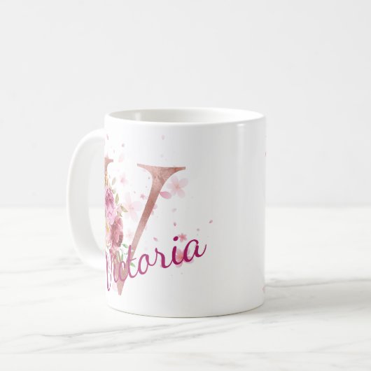 Personalized Floral Initial Mug – Letter V Kaffeetasse (Vorderseite Links)