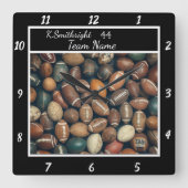 Personalized Football Pattern Quadratische Wanduhr (Vorderseite)