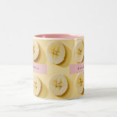 Personalized Fun Banana Slice Yellow Zweifarbige Tasse (Mittel)
