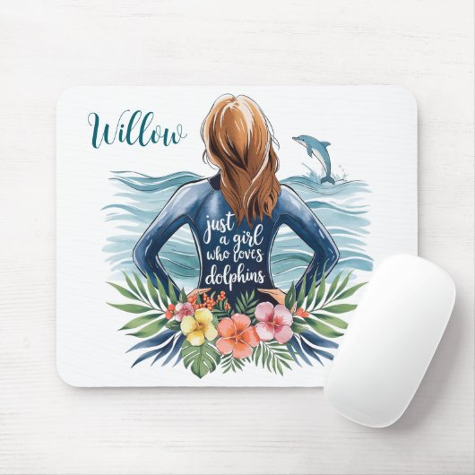Personalized Girl Who Loves Dolphins Mousepad (Mit Mouse)