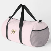Personalized Gold Initial l Feminine Blush Pink Duffle Bag (Rechte Ecke)