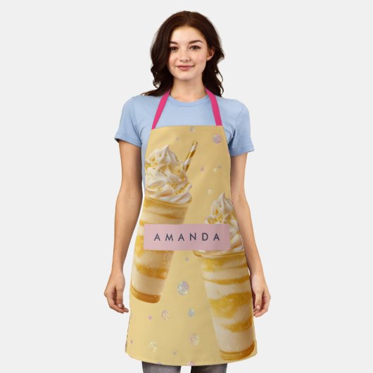 Personalized Golden Caramel Swirl Milkshake Schürze (Getragen)