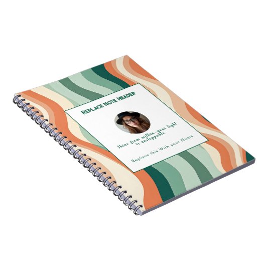Personalized Green and Orange Wave Patterned  Notizblock (Rechte Seite)