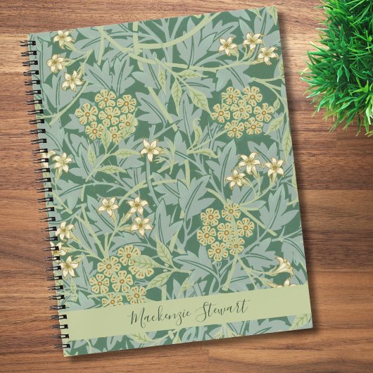 Personalized Green Jasmine Floral Pattern Notizblock