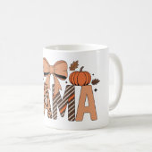 Personalized Halloween Mama – Cute Spooky Kaffeetasse (VorderseiteRechts)