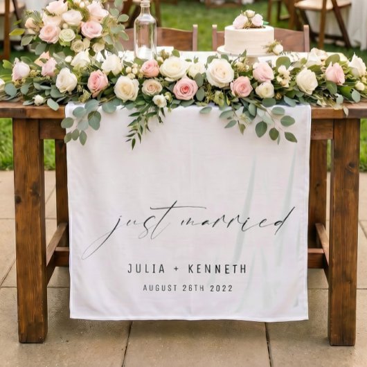 Personalized Head Table Decor Just Married Wedding Wandteppich