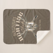 Personalized Hunter NAME Deer Rifle Hunting Club Sherpadecke (Vorderseite (Horizontal))