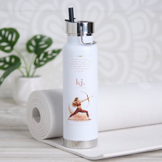 Personalized Illustrated Sagittarius Zodiac Quote Trinkflasche (Yoga (gedreht)