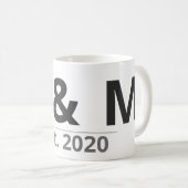 Personalized Initials Mug – Custom Letters & Year  Kaffeetasse (VorderseiteRechts)