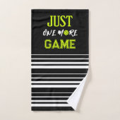 Personalized Just One More Game Funny Handtuch (Handtuch)