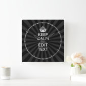 Personalized KEEP CALM Your Text Black Sunburst Quadratische Wanduhr (Zuhause)