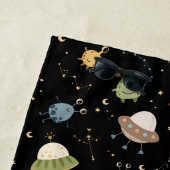 Personalized Kids' Alien & Spaceship Strandtuch (Beispiel)