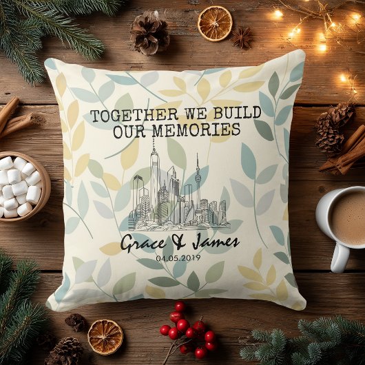 Personalized Leaf Pattern Skyline Couple Pillow Kissen
