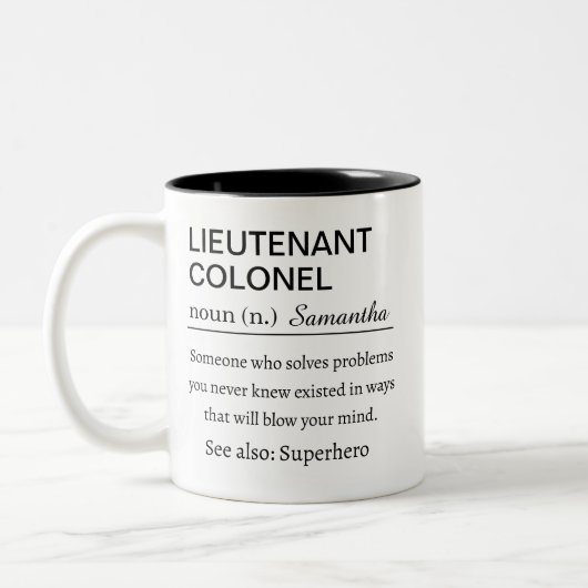 Personalized Lieutenant Colonel Definition Zweifarbige Tasse (Links)