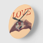 Personalized LOVE Acronym Photo Runde Wanduhr (Winkel)
