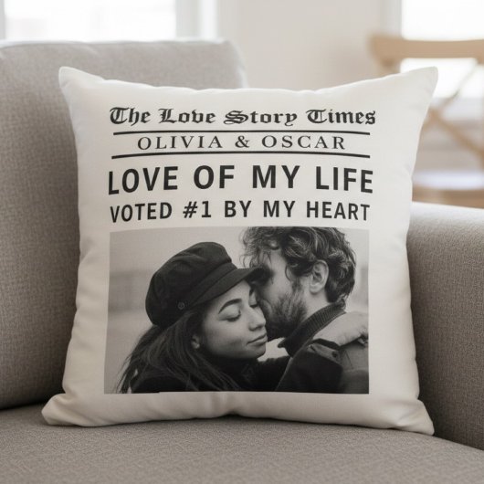 Personalized Love Story Photo Kissen