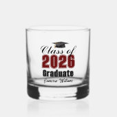 Personalized Maroon Black Class of 2026 Graduation Whiskyglas (Vorderseite)