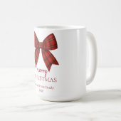 Personalized Merry Christmas | Red Plaid Bow Kaffeetasse (VorderseiteRechts)