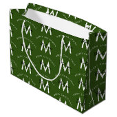 Personalized Modern Merry Christmas Green Monogram Große Geschenktüte (Rückseite Schrägansicht)