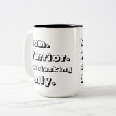 Personalized Mom Warrior Multitasking Daily Black  Zweifarbige Tasse (Vorderseite Links)