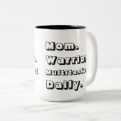 Personalized Mom Warrior Multitasking Daily Black  Zweifarbige Tasse (VorderseiteRechts)