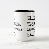 Personalized Mom Warrior Multitasking Daily Black  Zweifarbige Tasse (Mittel)