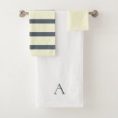 Personalized Monogram Green & Yellow Badhandtuch Set (Insitu)