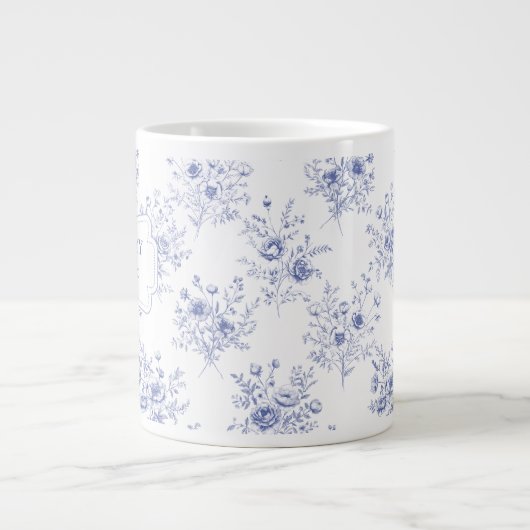 Personalized Mothers Day Blue Flowers Floral Jumbo-Tasse (Vorderseite)