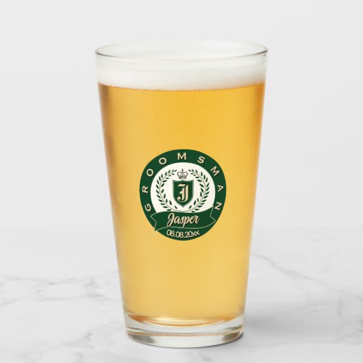 Personalized Name Groomsman Green Heraldic Glas (Vorne (Gefüllt))