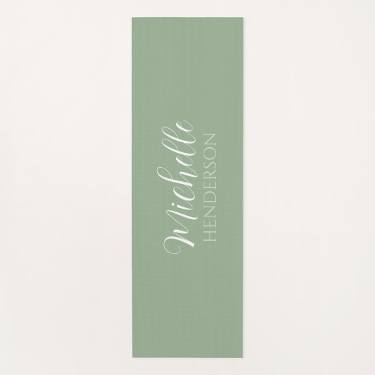 Personalized Name Monogram Sage Green Yogamatte (Vorderseite)