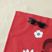Personalized Name Red Retro Style Flowers Strandtuch (Beispiel)