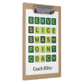 Personalized Name Tennis Coach Wordle Style Klemmbrett (Rechts)