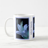 Personalized Nature Beauty Hosta Flower in Blue Kaffeetasse (Links)