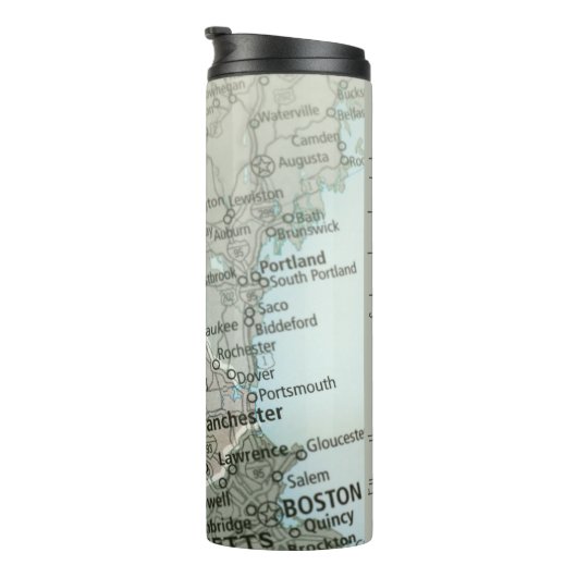 Personalized New Hampshire Map Granite State Thermosbecher (Nach rechts gedreht)