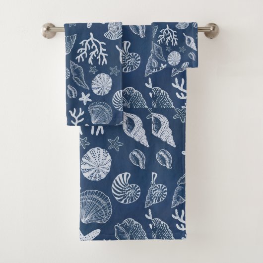 Personalized Ocean Seashell & Starfish Towel  Badhandtuch Set (Insitu)