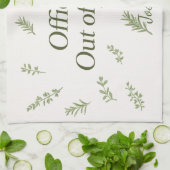 Personalized Officially Out of Thyme Funny Kitchen Geschirrtuch (Gefaltet)