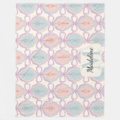 Personalized Pastel Bows Monogram Name Blanket Fleecedecke (Vorderseite)