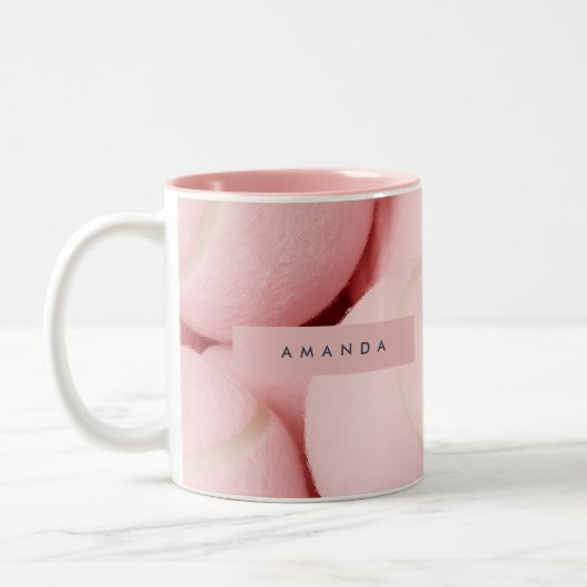Personalized Pastel Chic Pink Tennis Ball  Zweifarbige Tasse (Links)