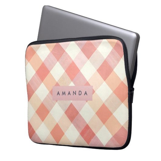 Personalized Pastel Peach Checkered Modern  Laptopschutzhülle (Vorderseite Links)