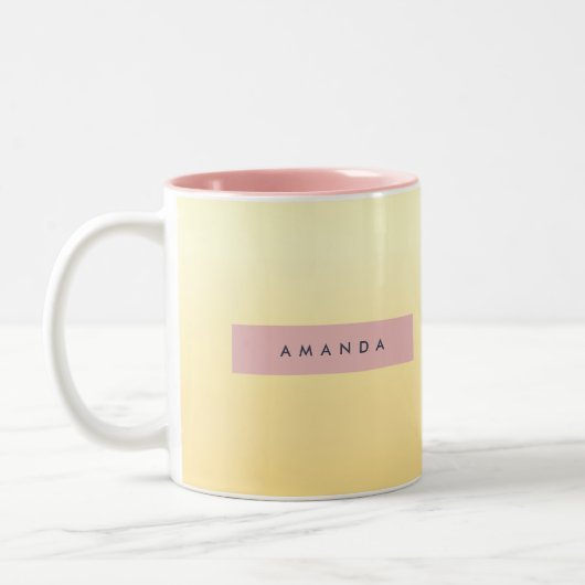 Personalized Pastel Soft Yellow Ombre Zweifarbige Tasse (Links)