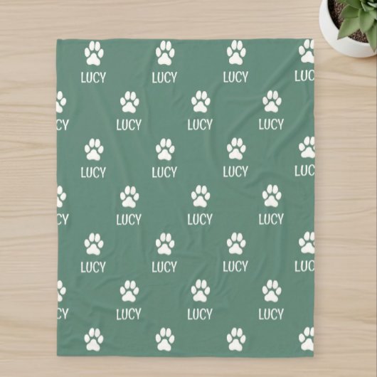 Personalized pet blanket with name and paw print fleecedecke